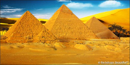 Backdrops: Pyramids 5 Palms